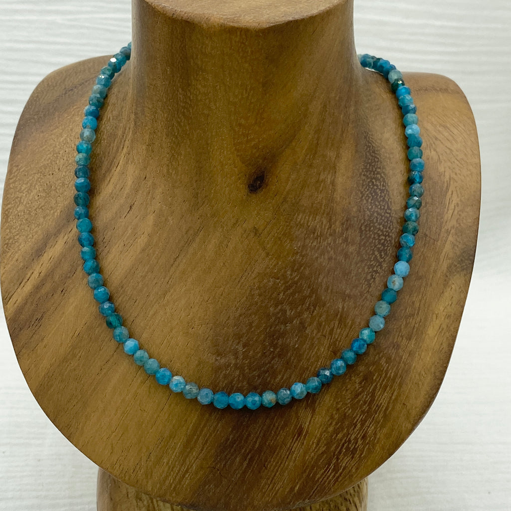 Apatite Choker necklace Sterling Silver. Handmade